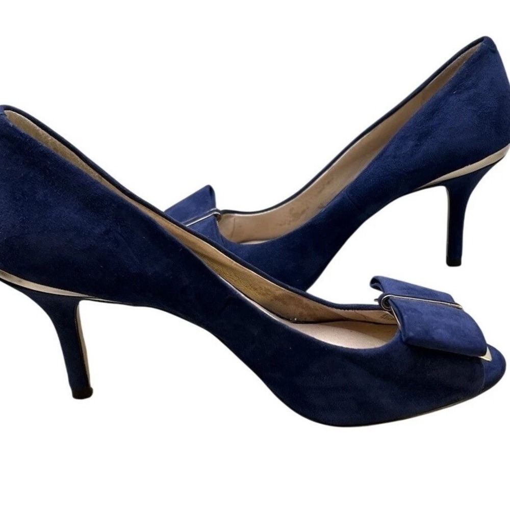Women 7.5  Louise et Cie Nerine Blue Suede Open Toe Heels Bows Gold Quiet Luxury